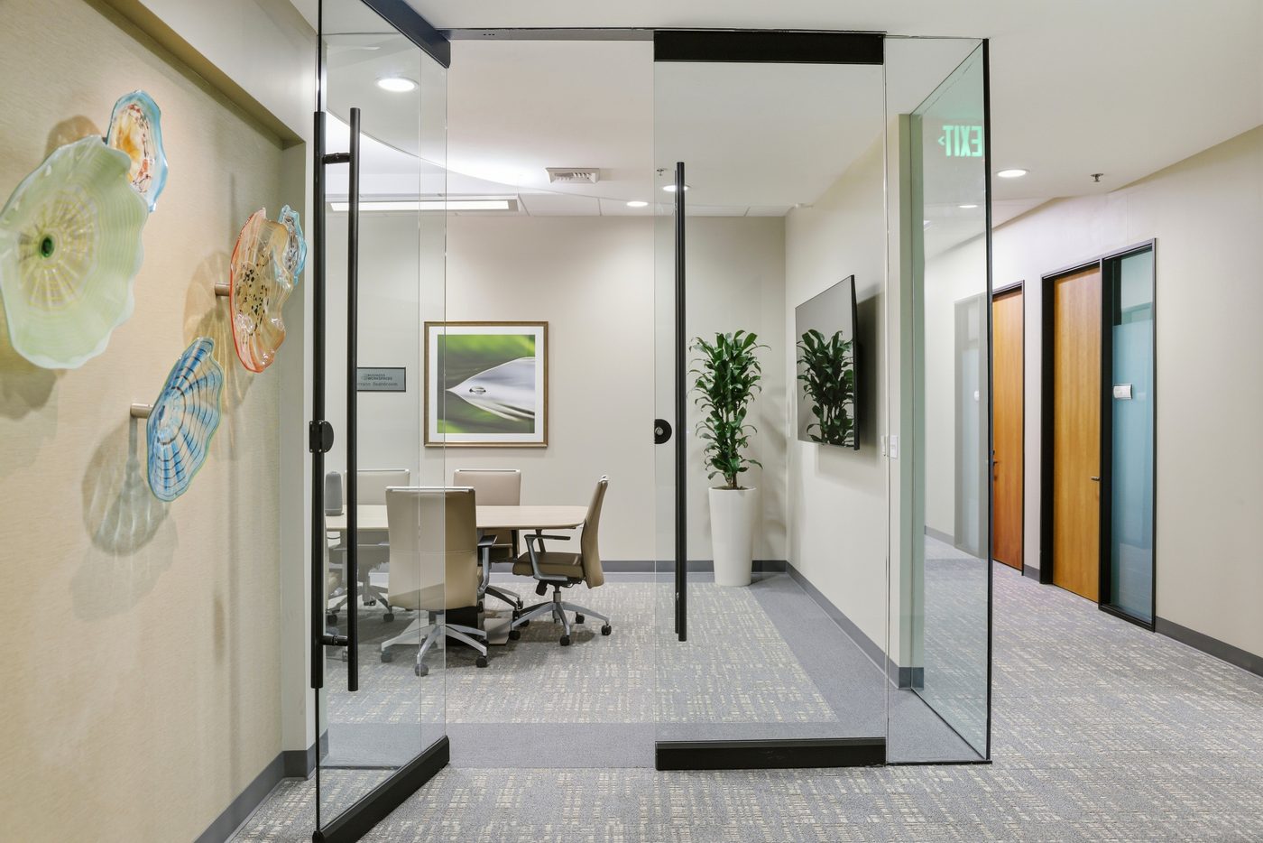 Serrano Boardroom